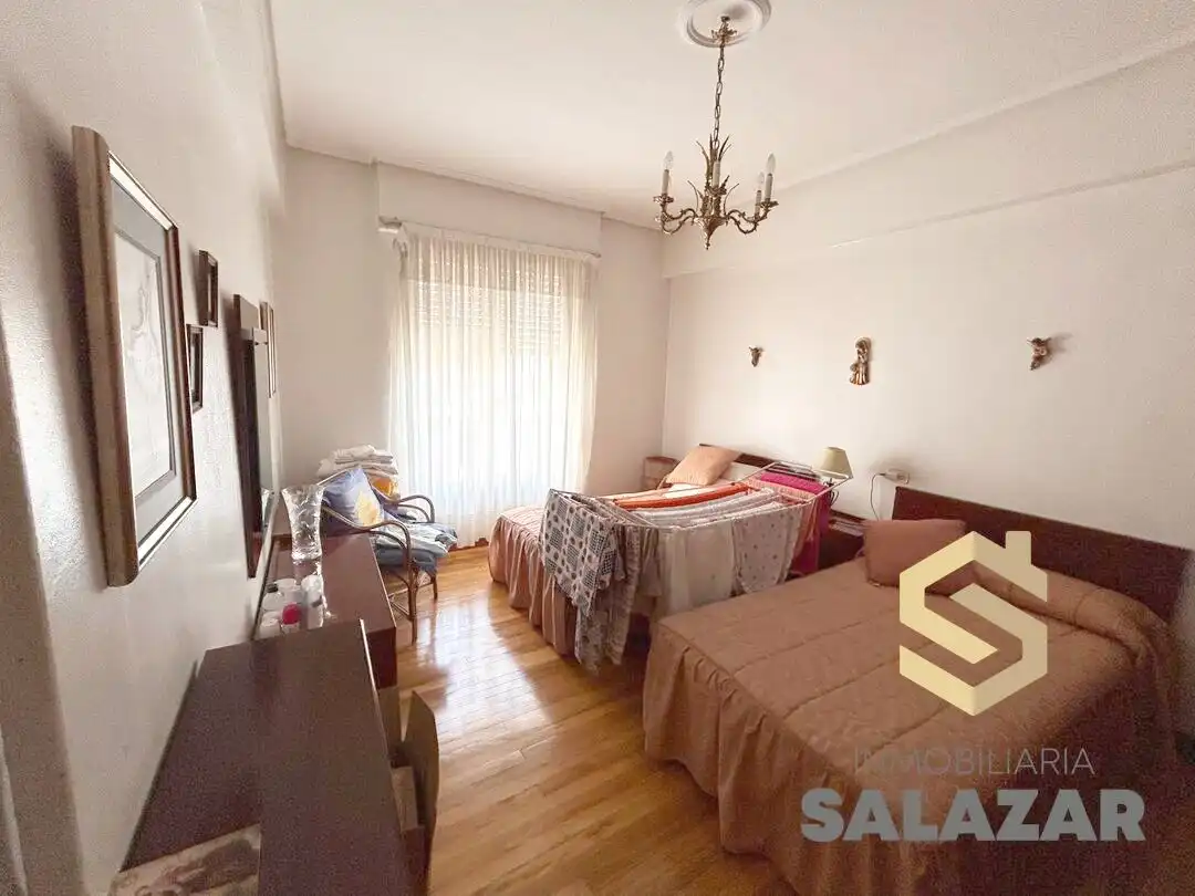Habitación de Piso de alquiler en Bilbao  con Calefacción y Terraza
