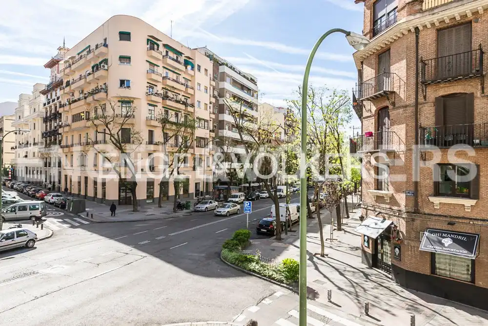 Vista exterior de Pis de lloguer en Madrid amb Aire condicionat, Calefacció i Traster