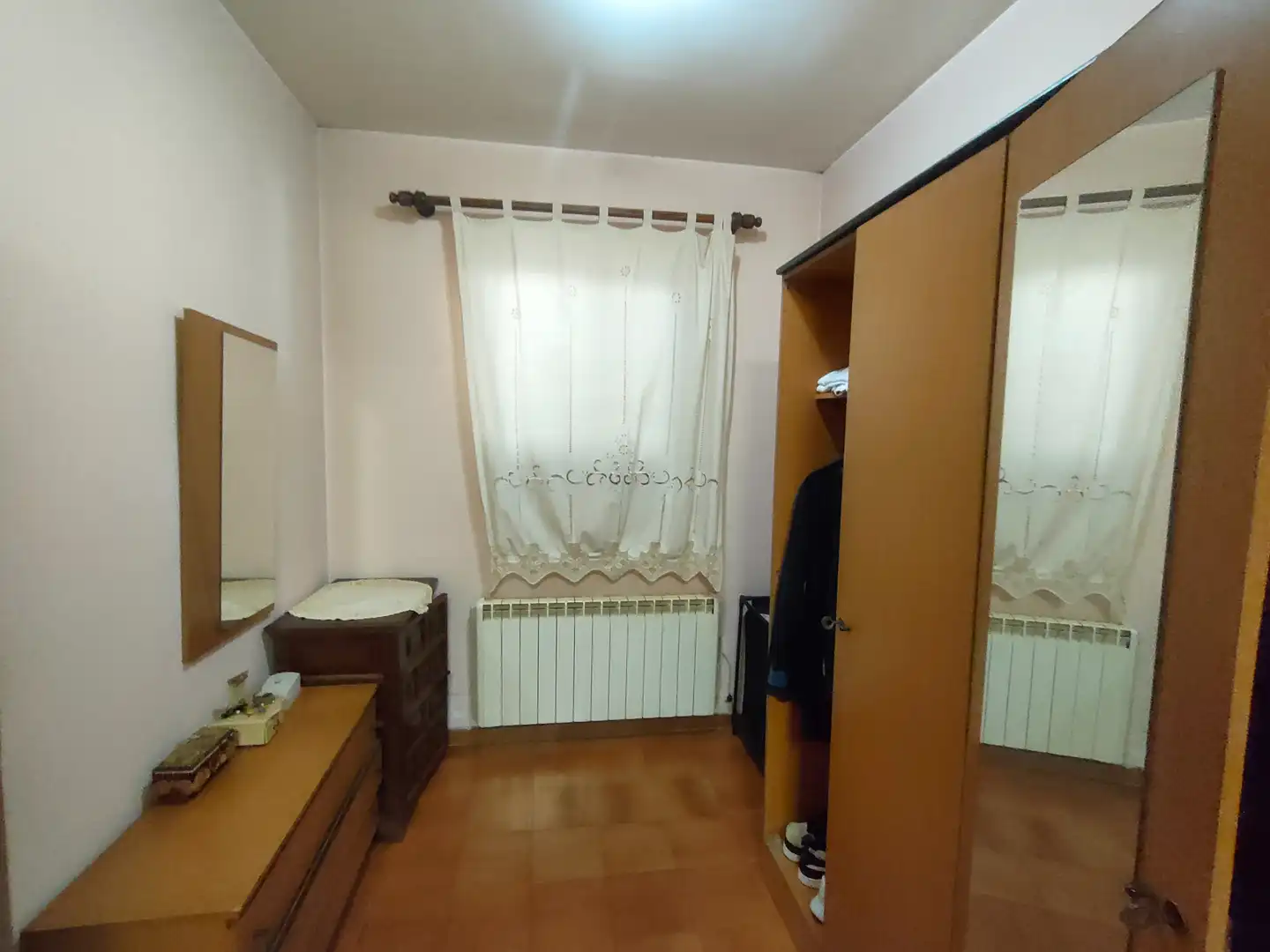 Bedroom of Houses for sale in Godelleta  with Air Conditioner, Private garden and Terrace