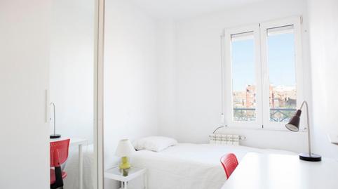 Foto 4 de Apartament de lloguer a Numancia, Madrid