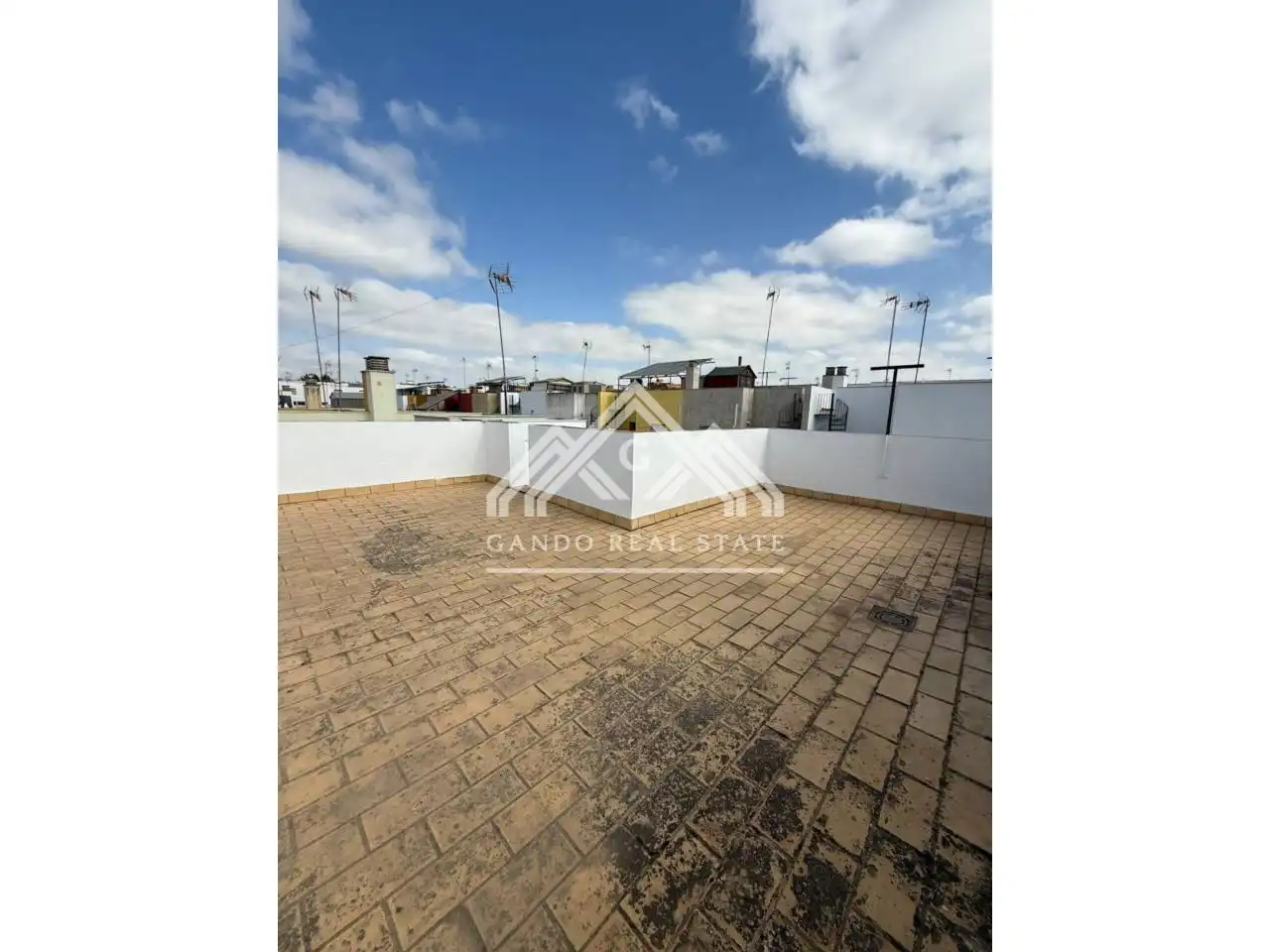 Terraza de Casa o chalet de alquiler en Dos Hermanas con Aire acondicionado, Terraza y Piscina comunitaria