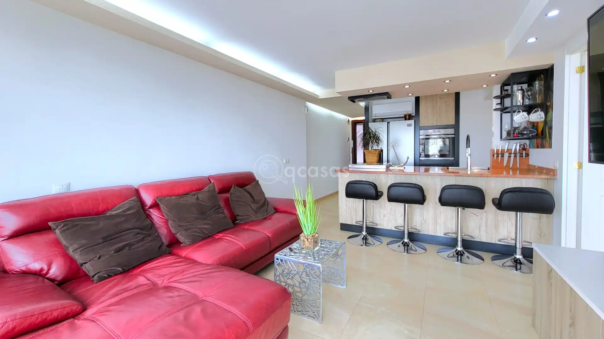Sala d'estar de Apartament en venda en Benalmádena amb Aire condicionat, Calefacció i Terrassa