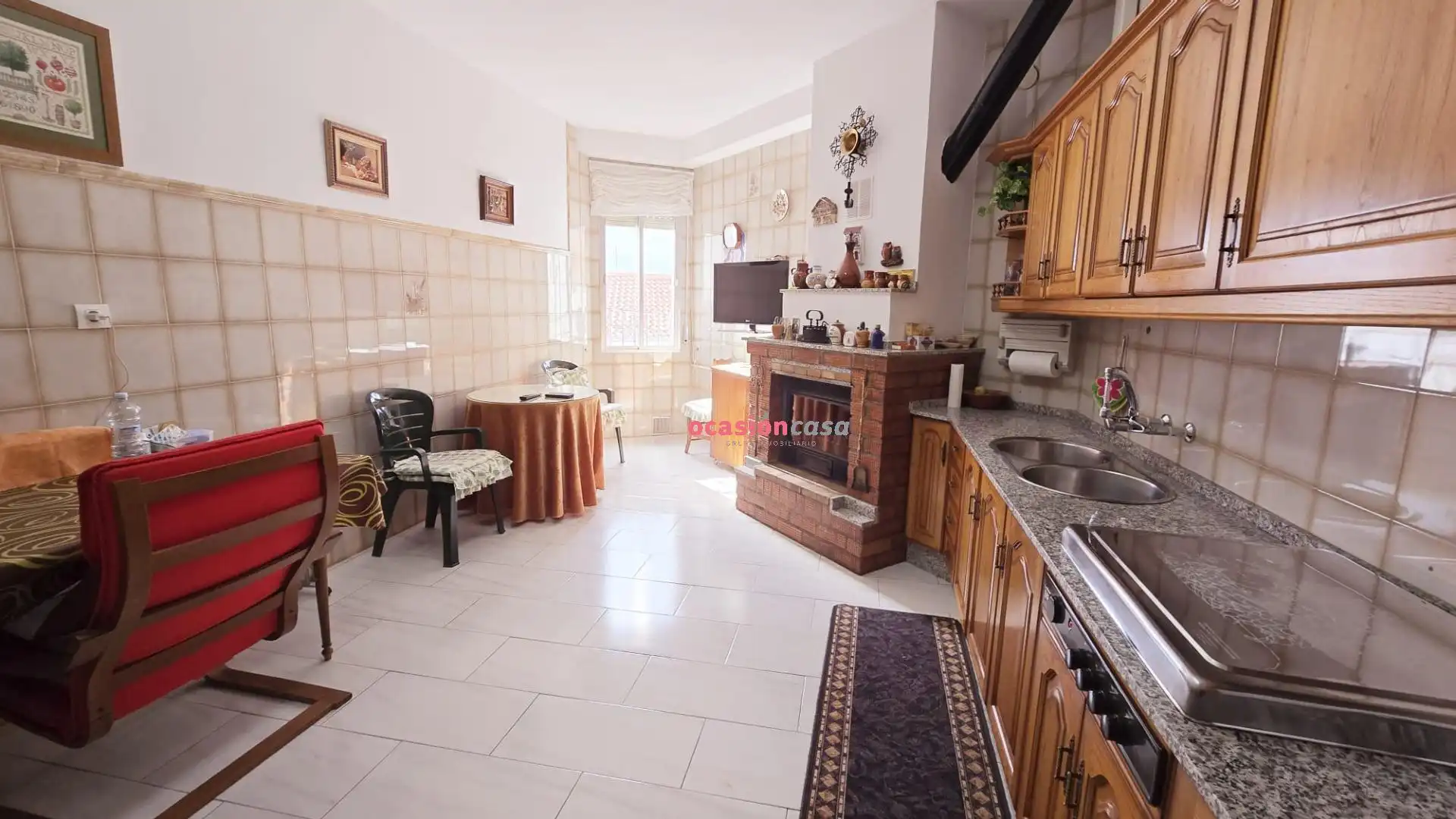 Kitchen of Houses for sale in El Viso