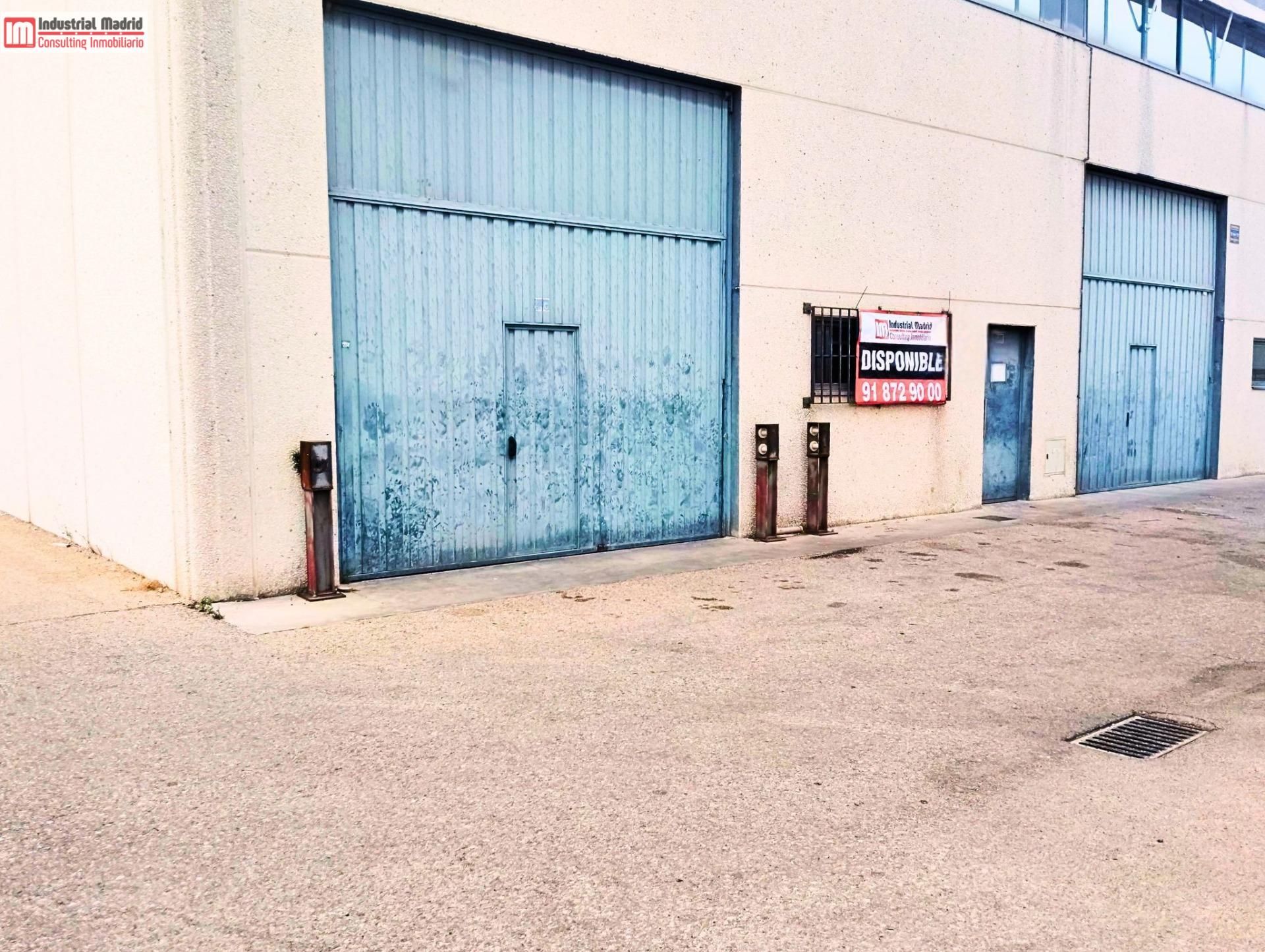 Exterior view of Industrial buildings for sale in Arganda del Rey