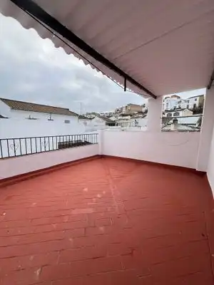 Vista exterior de Piso en venta en Badolatosa con Trastero