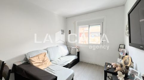 Foto 3 de Piso en venta en Llefià, Badalona