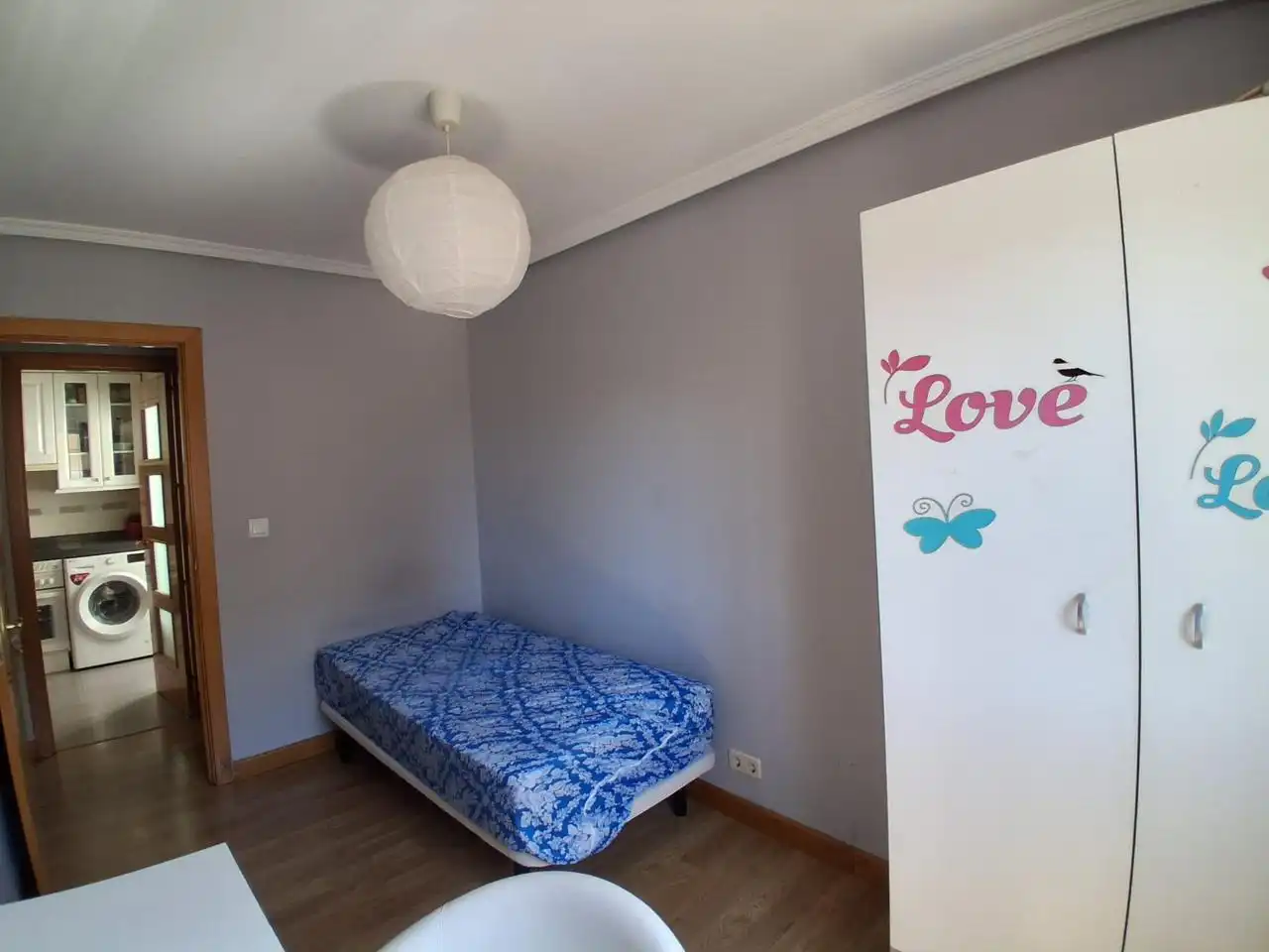 Bedroom of Apartments for share in Madrid  with Air Conditioner, Furnished and Internet