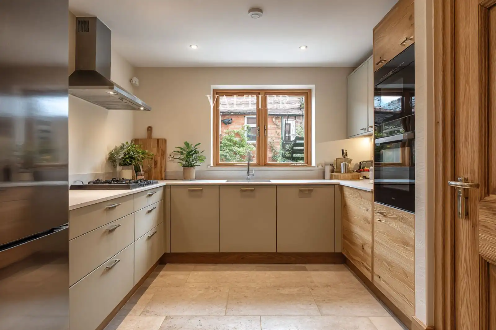 Cocina de Casa o chalet en venta en Pozuelo de Alarcón con Aire acondicionado, Calefacción y Piscina