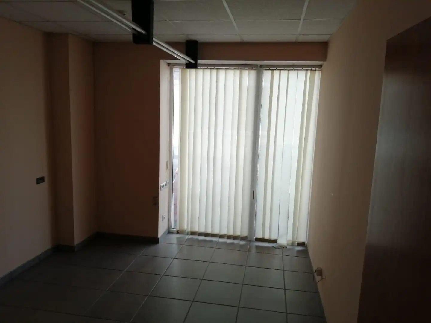 Business premises to rent in Puig rom 122, imagen 12