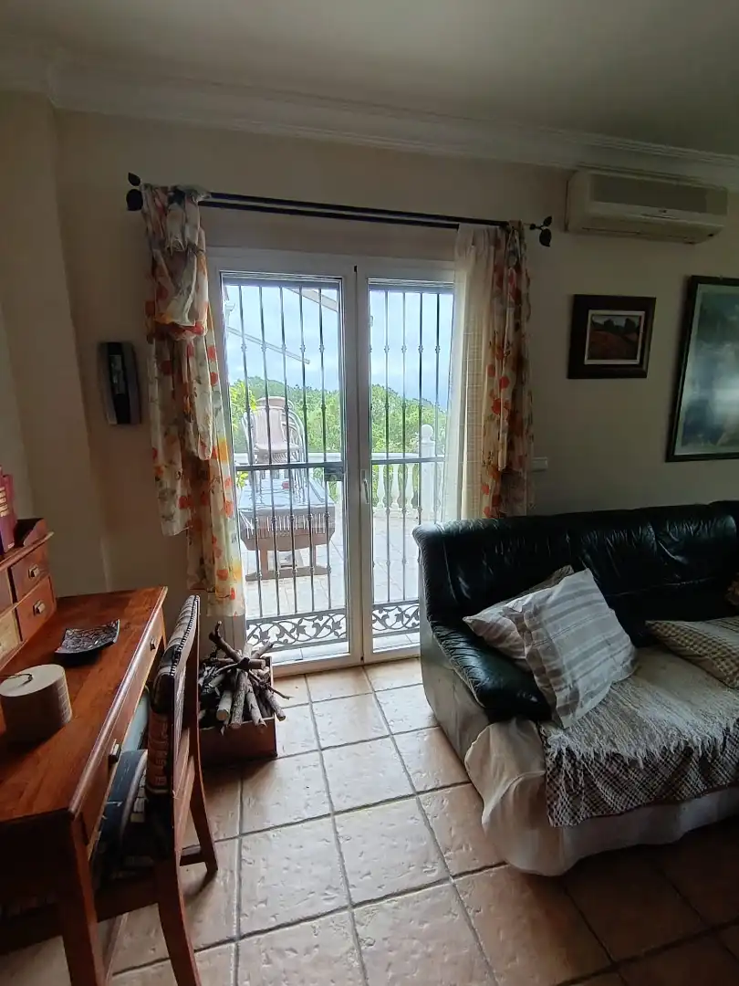 Villa con piscina in vendita a Pinos de Alhaurín - Periferia, imagen 5