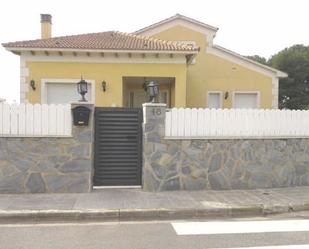 Exterior view of House or chalet for sale in El Vendrell