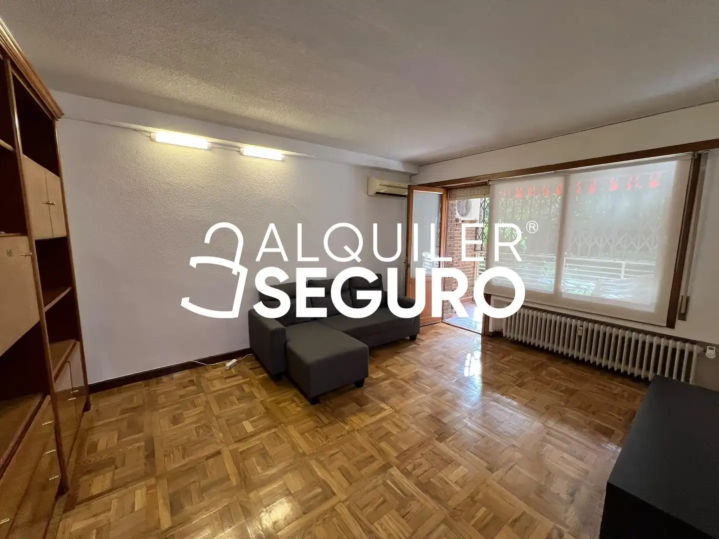 Sala de estar de Piso de alquiler en Madrid con Aire acondicionado, Calefacción y Terraza