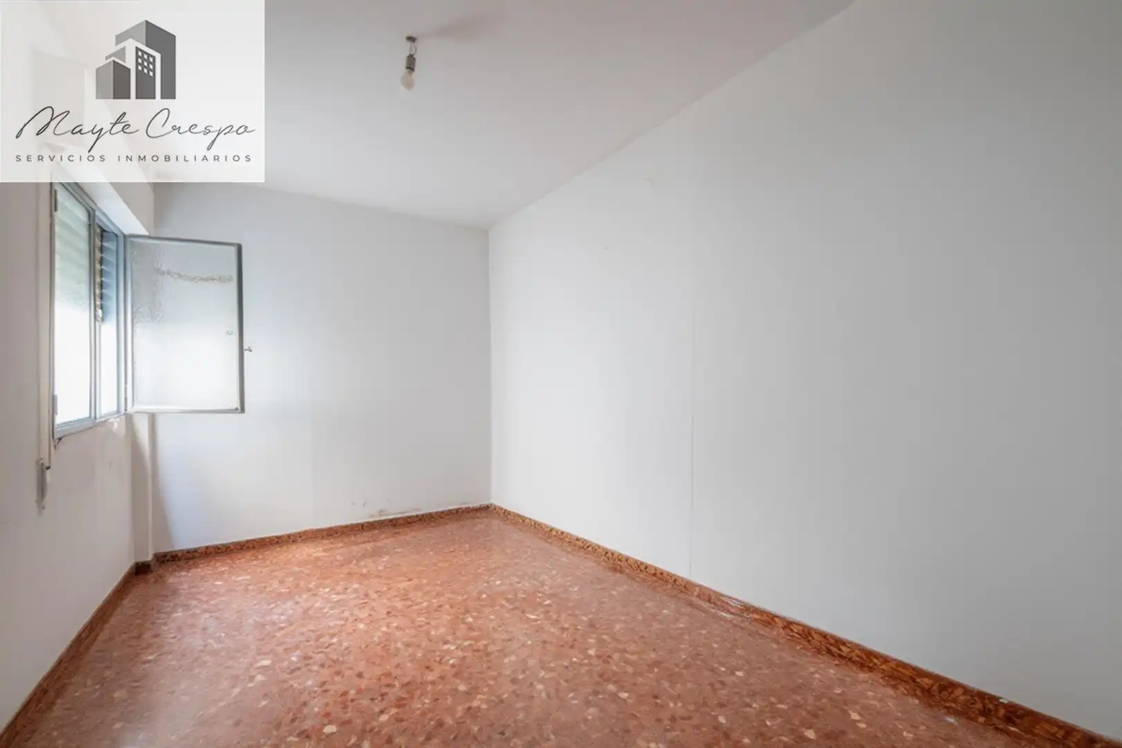 Habitación de Piso en venta en Maracena con Aire acondicionado, Amueblado y Balcón