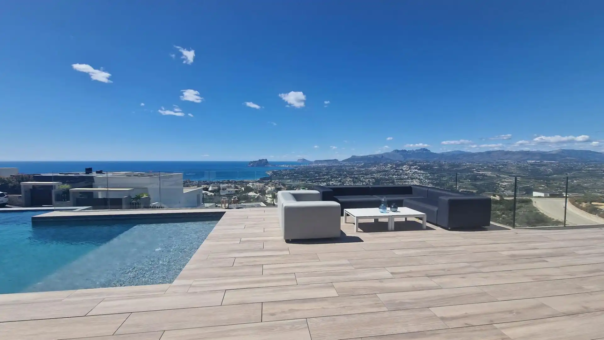 Detached house with pool for sale in Cumbre del Sol, imagen 20