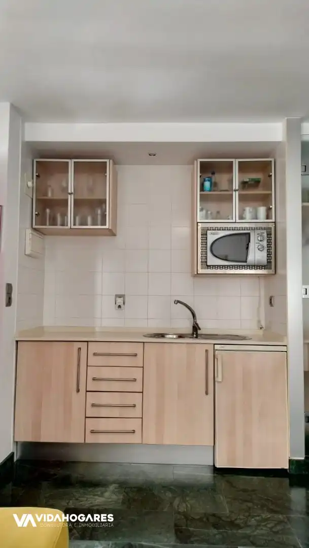 Cocina de Edificio en venta en Rota