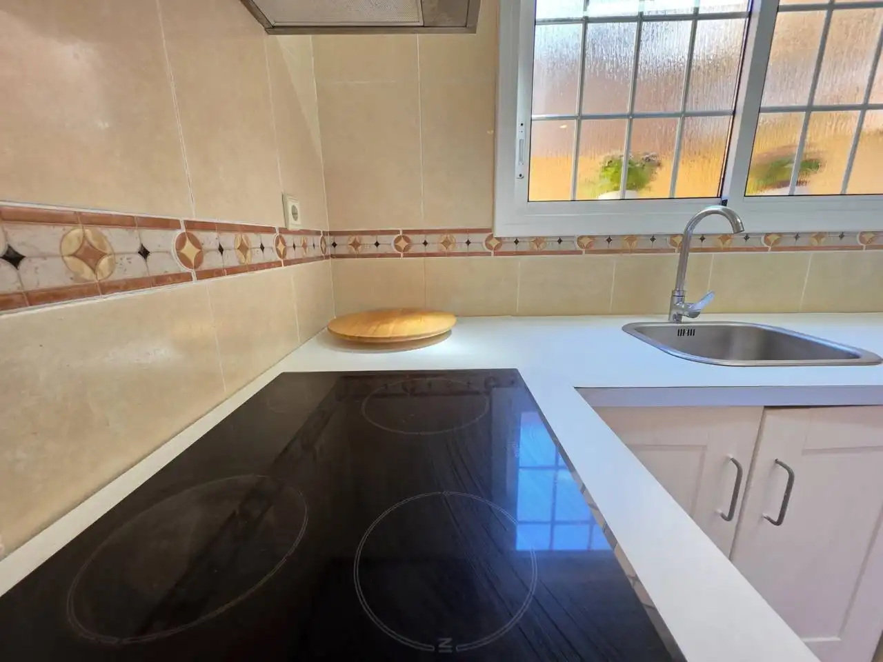 Cuina de Casa o xalet en venda en Vilassar de Dalt amb Aire condicionat, Calefacció i Jardí privat