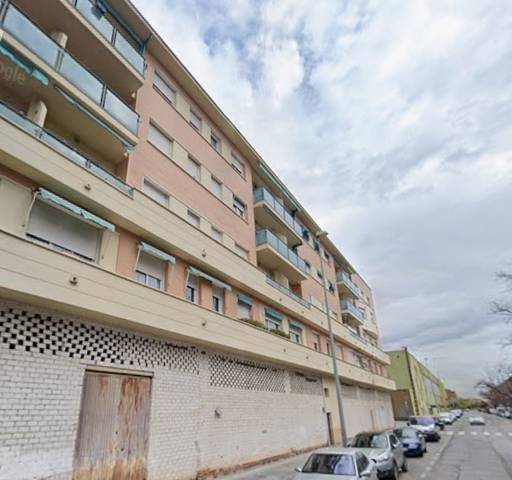 Garaje en Venta en CL Maria Malibran  en Tablero Bajo - Arruzafilla