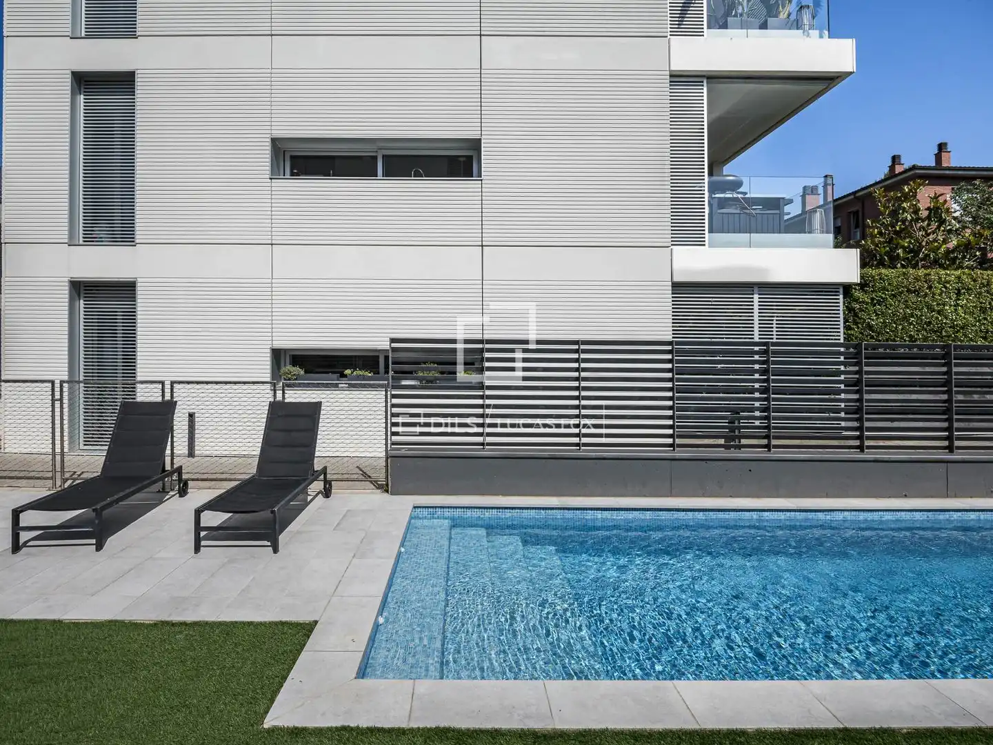 Piscina de Pis en venda en Sant Cugat del Vallès amb Aire condicionat, Calefacció i Terrassa