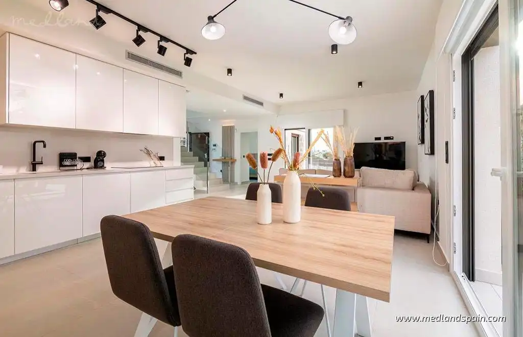 Detached house with pool for sale in Balcón de Finestrat - Terra Marina, imagen 7