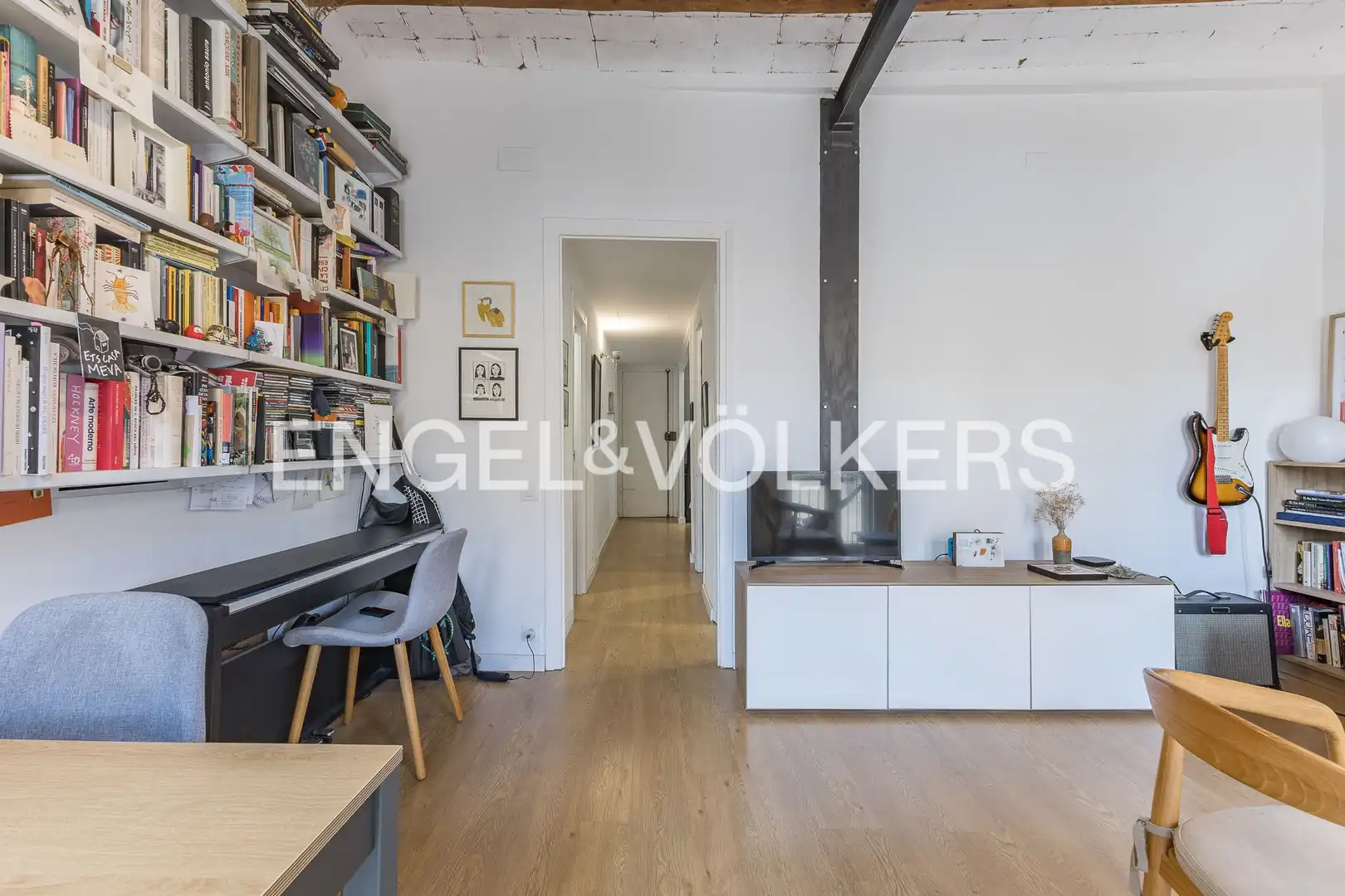 Sala de estar de Piso en venta en Barcelona con Calefacción, Parquet y Balcón