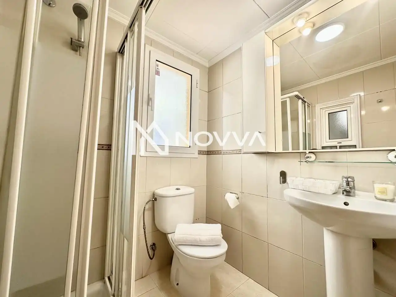 Appartamento con piscina in vendita a Poblenou, imagen 31