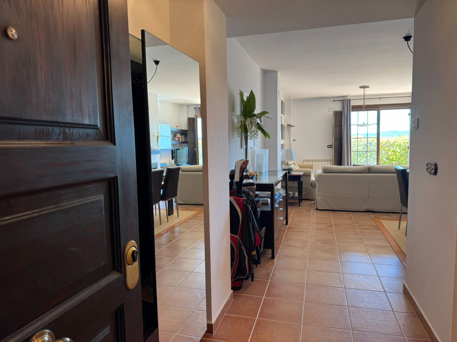 Apartament en venda en Jaca amb Calefacció, Jardí privat i Parquet