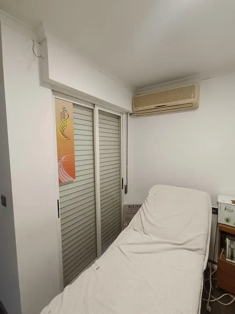 Habitación de Planta baja en venta en Petrer con Aire acondicionado