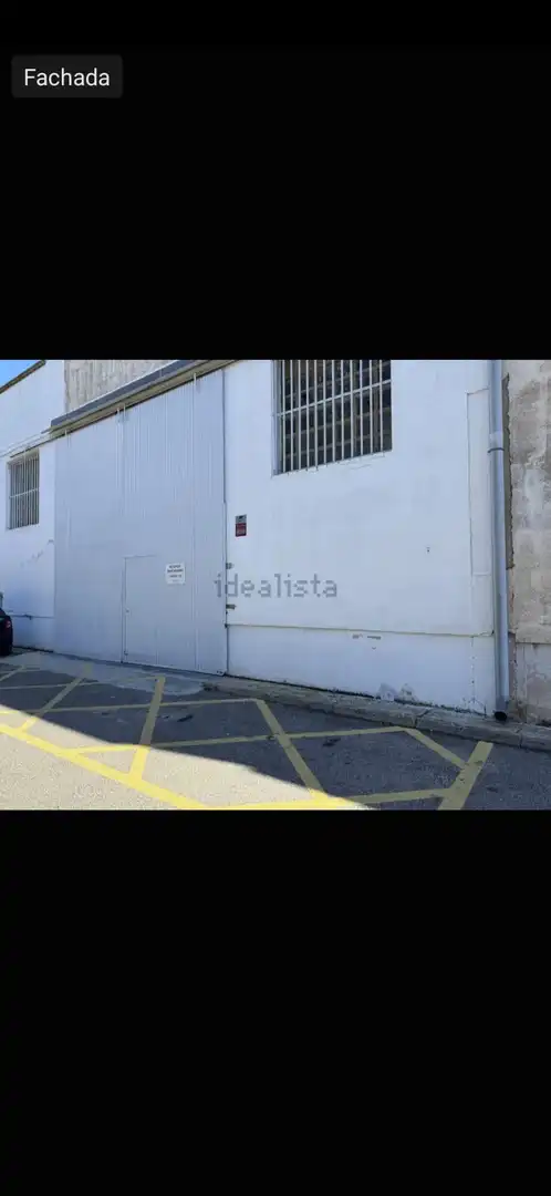 Vista exterior de Nau industrial de lloguer en Tarragona