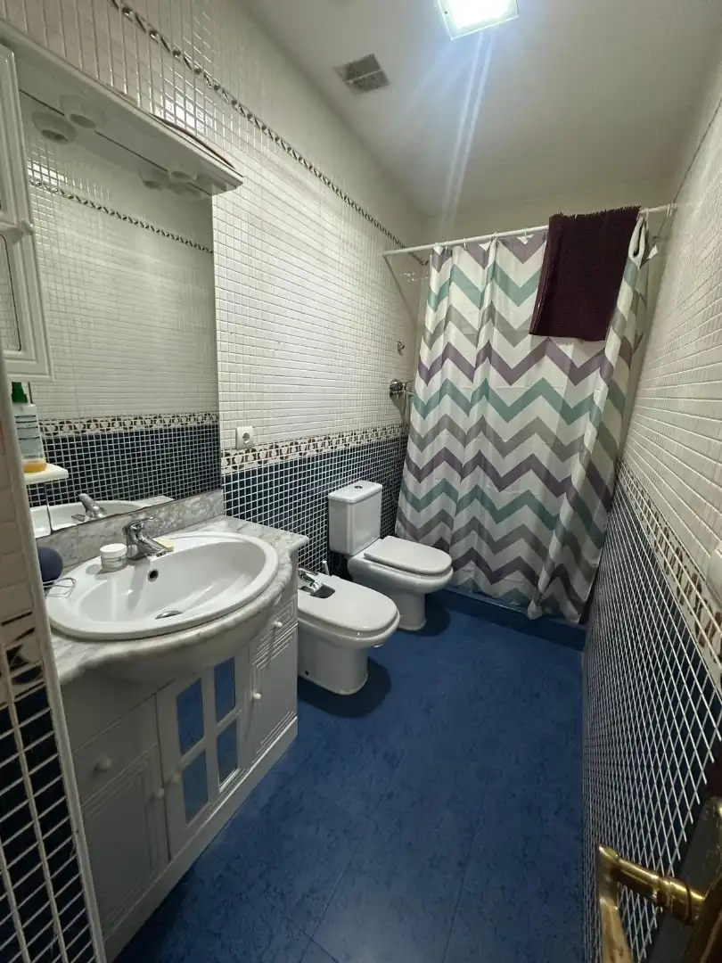 Baño de Piso en venta en Córdoba con Aire acondicionado, Calefacción y Horno