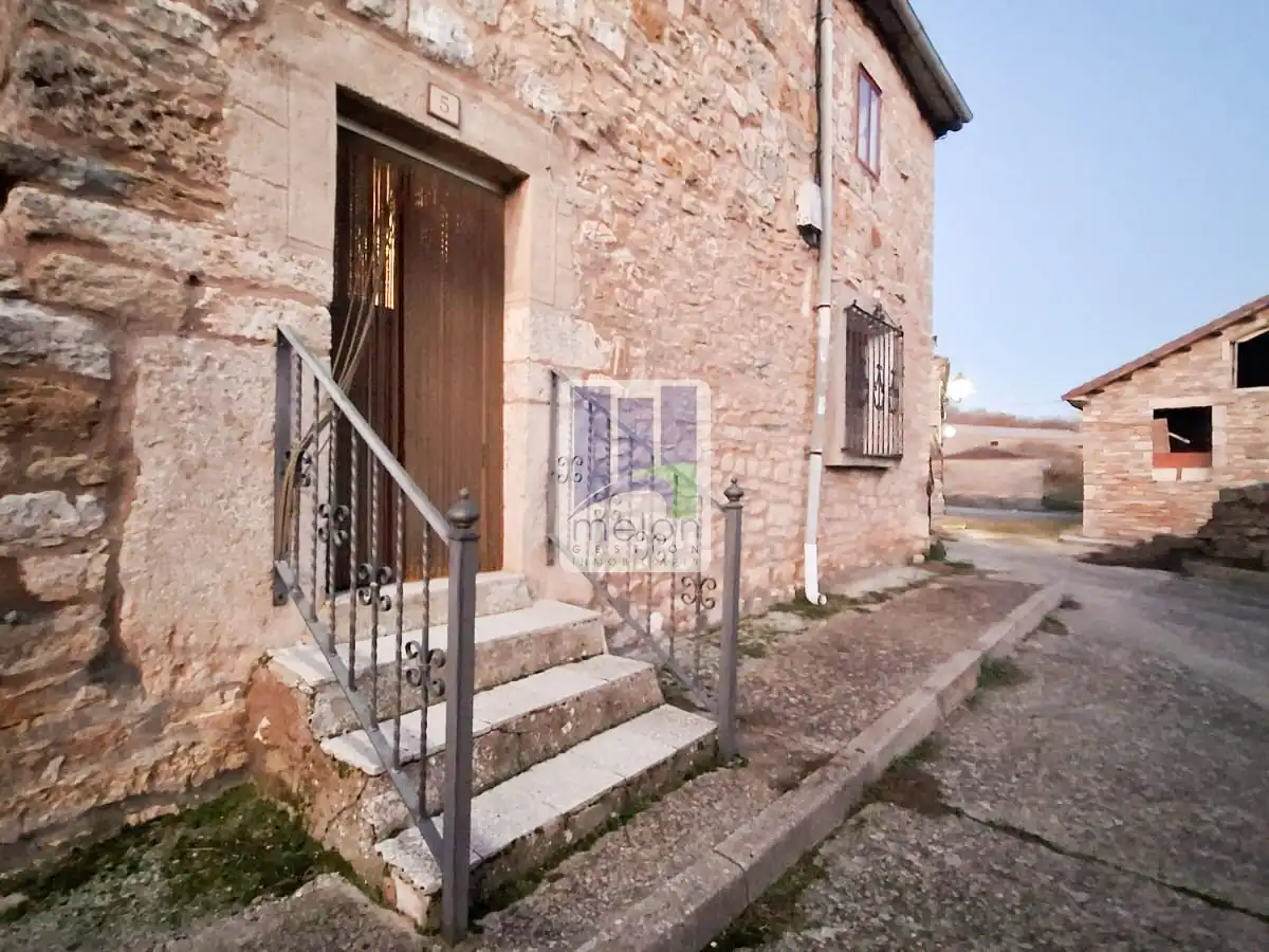 Vista exterior de Casa o chalet en venta en Montorio con Trastero