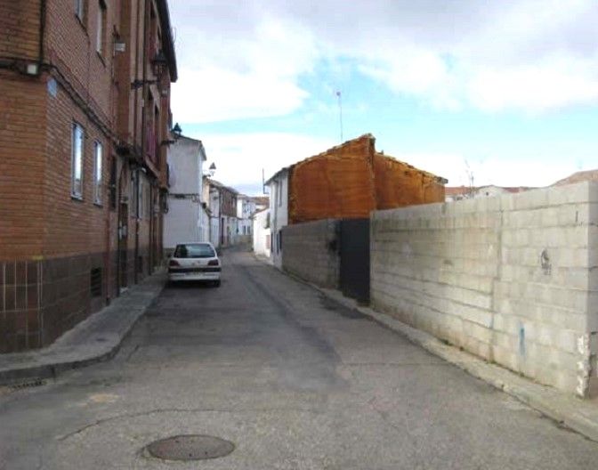 Exterior view of Land for sale in  Zaragoza Capital