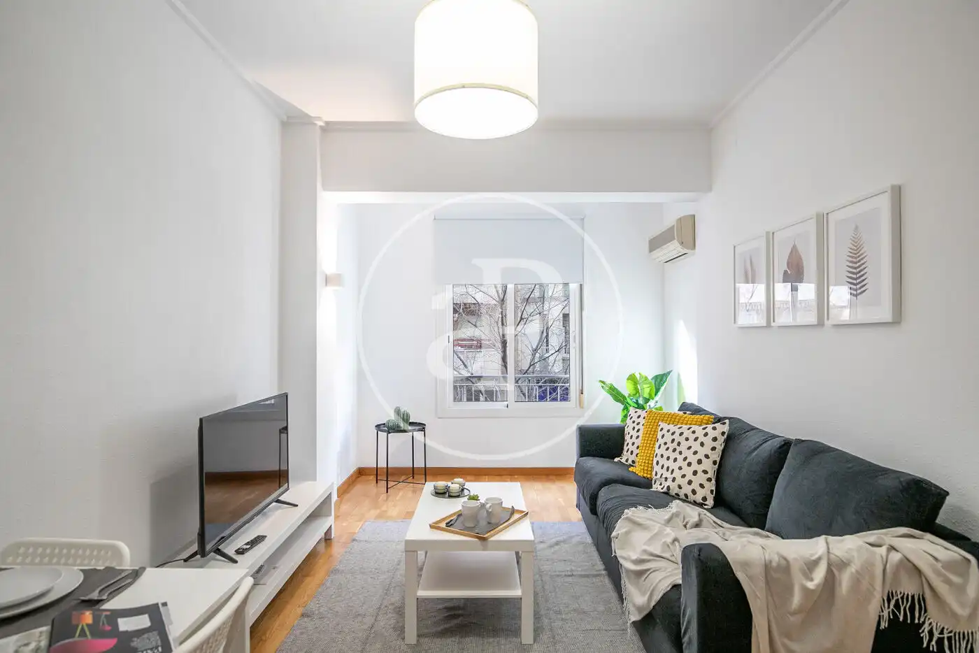 Sala d'estar de Pis en venda en Barcelona amb Aire condicionat, Calefacció i Balcó