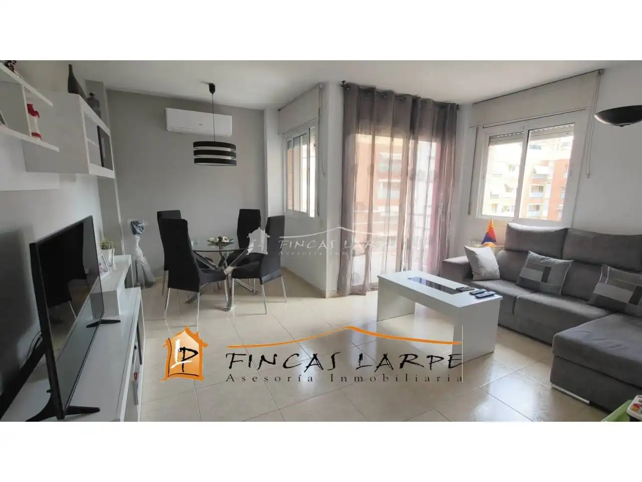 Sala de estar de Piso en venta en Martorell, Barcelona