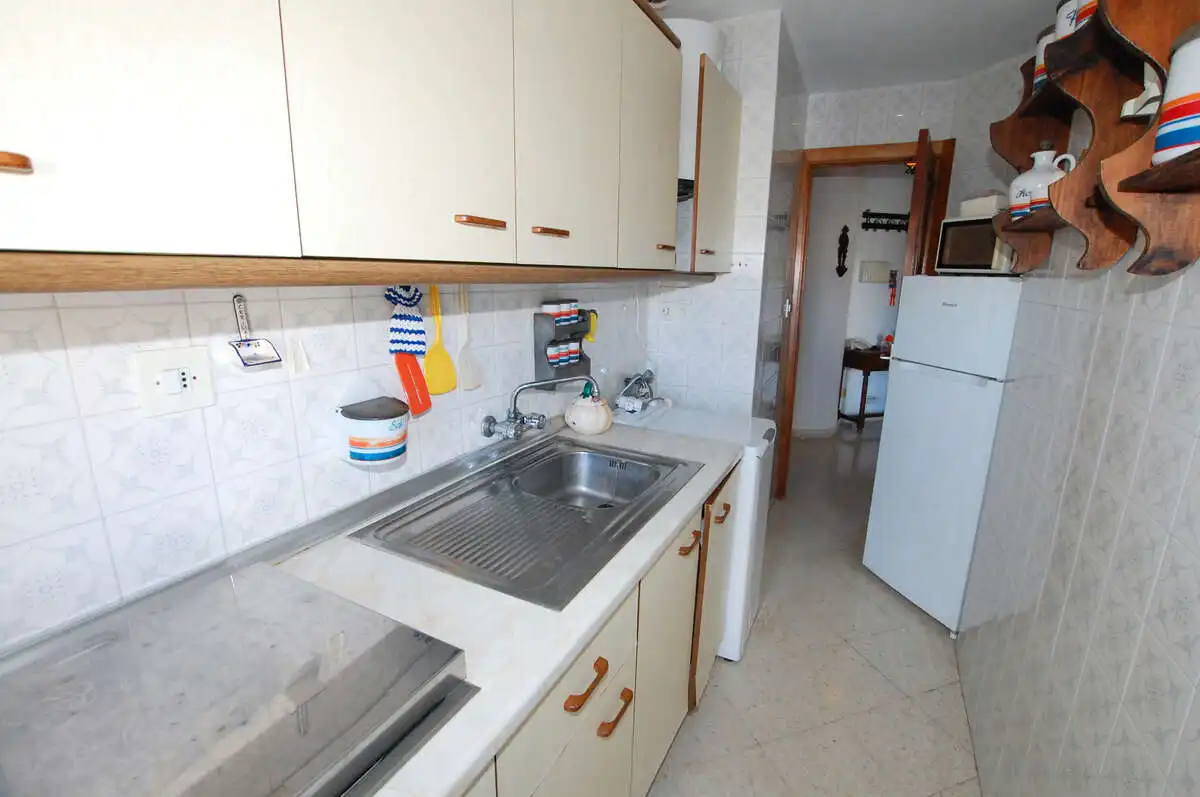 Cuina de Pis en venda en Salobreña amb Terrassa, Moblat i Microones