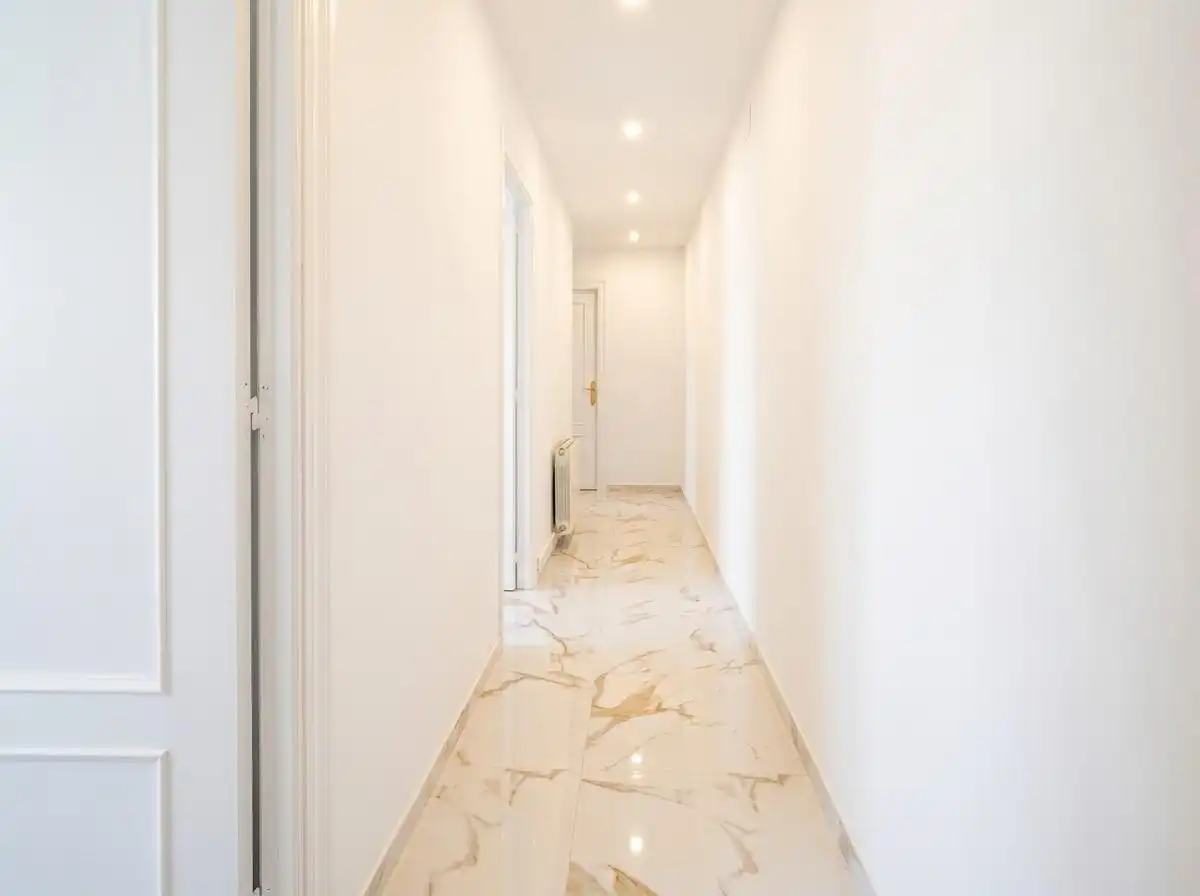 Flat with terrace to rent in Calle Calle Alhamar, imagen 17