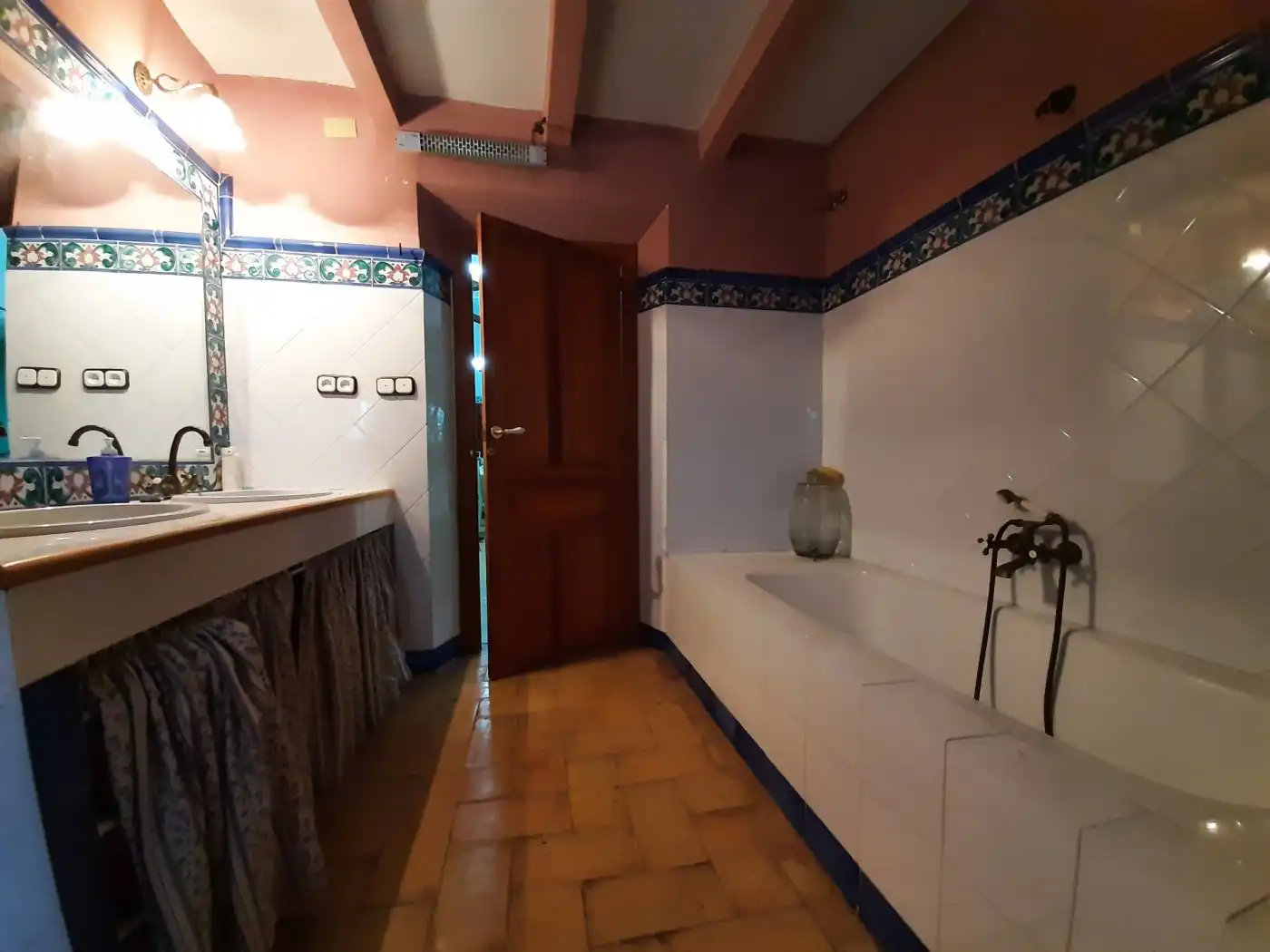 Baño de Finca rústica en venta en Lorca con Calefacción, Jardín privado y Terraza