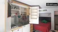 Kitchen of Flat to rent in  Madrid Capital  with Air Conditioner and Balcony