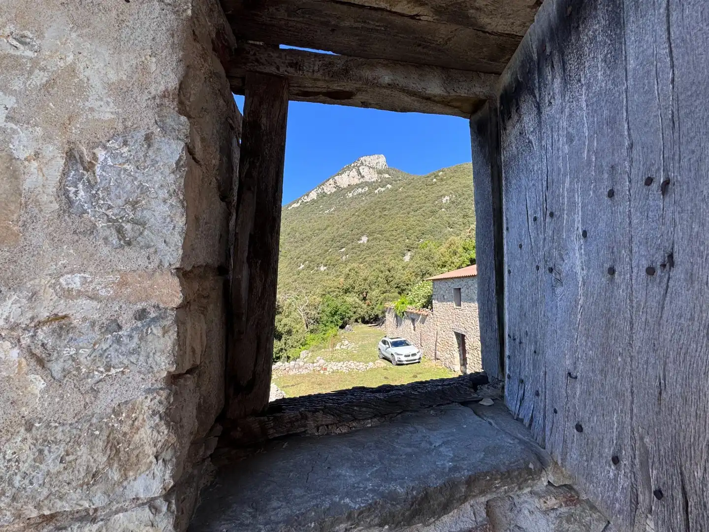 Vista exterior de Finca rústica en venta en Albanyà con Jardín privado, Terraza y Trastero