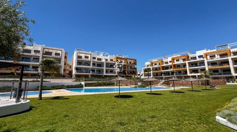 Foto 3 de Planta baja de alquiler en Villamartín - Las Filipinas, Orihuela