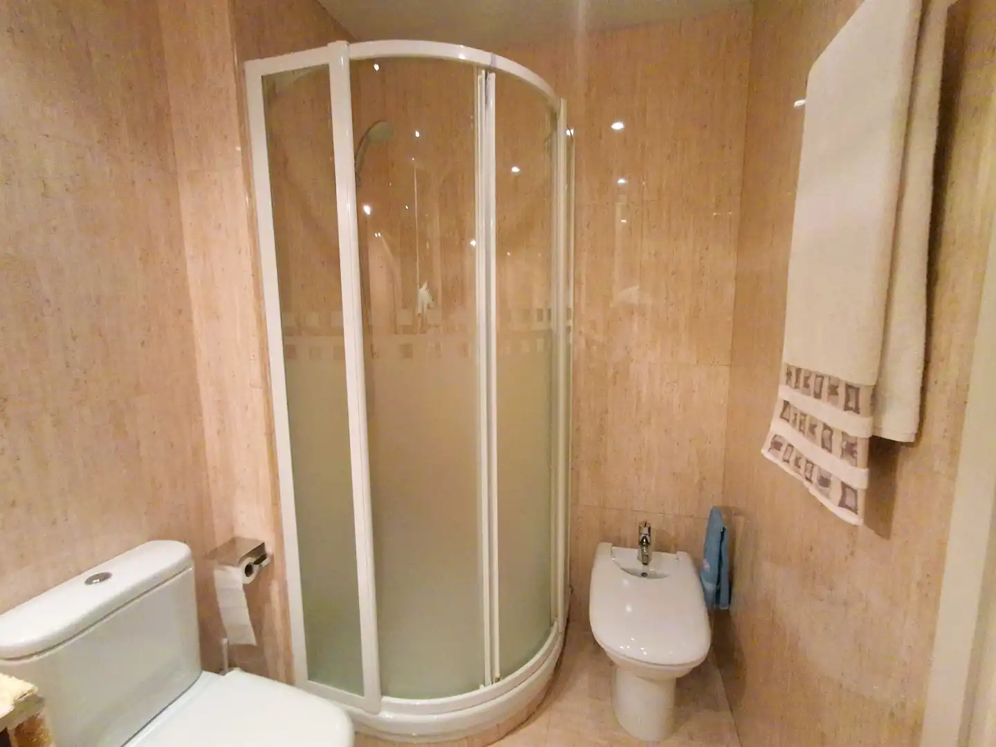 Baño de Piso en venta en Barcelona con Calefacción