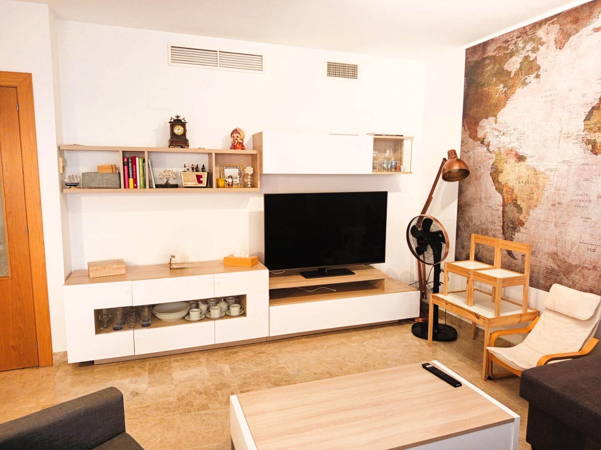 Sala d'estar de Pis en venda en Málaga Capital amb Aire condicionat, Jardí privat i Terrassa