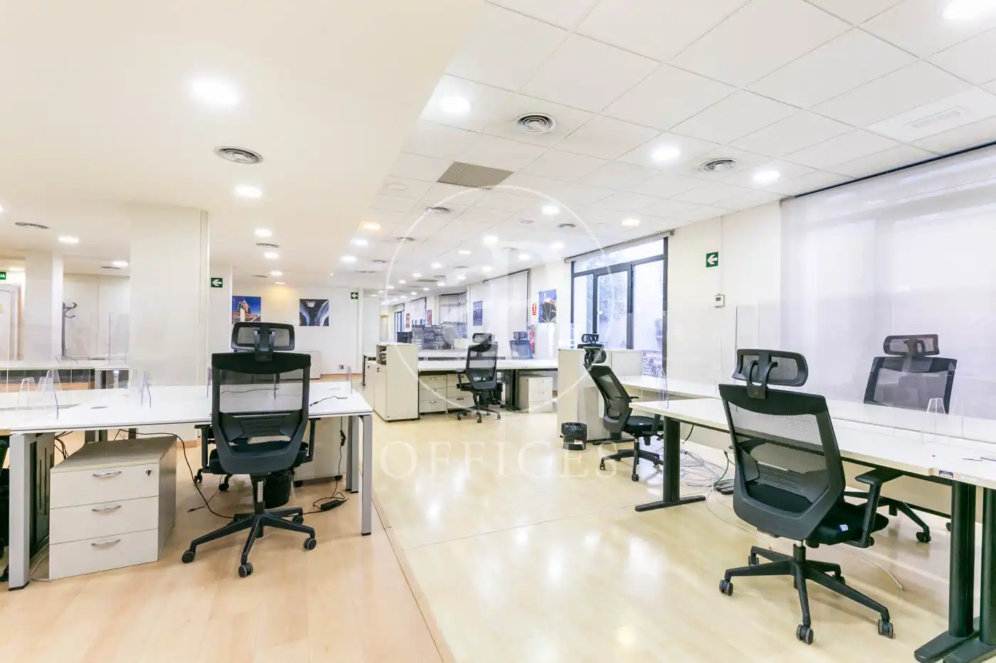 Oficina amb ascensor de lloguer a C. Comtal, imagen 26