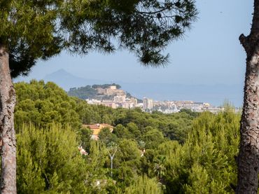 Detached house with pool for sale in Las Rotas / Les Rotes