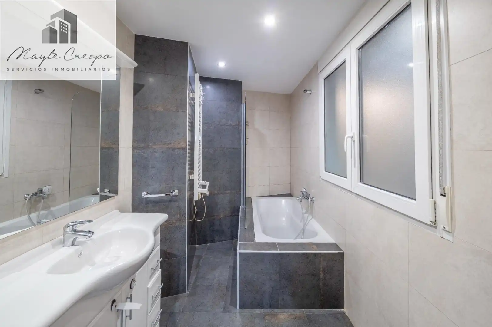Piso con ascensor en venta en Calle de Santa Bárbara, imagen 34