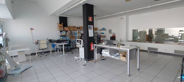 Local comercial en Alquiler en Calle Agustin Garcia kalea en Villava / Atarrabia