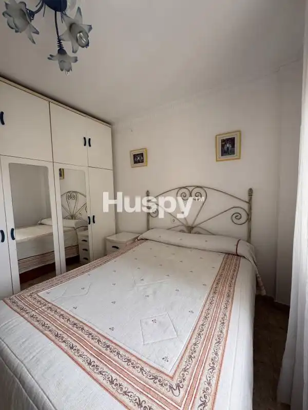 Bedroom of Flat for sale in Carretera de Cádiz
