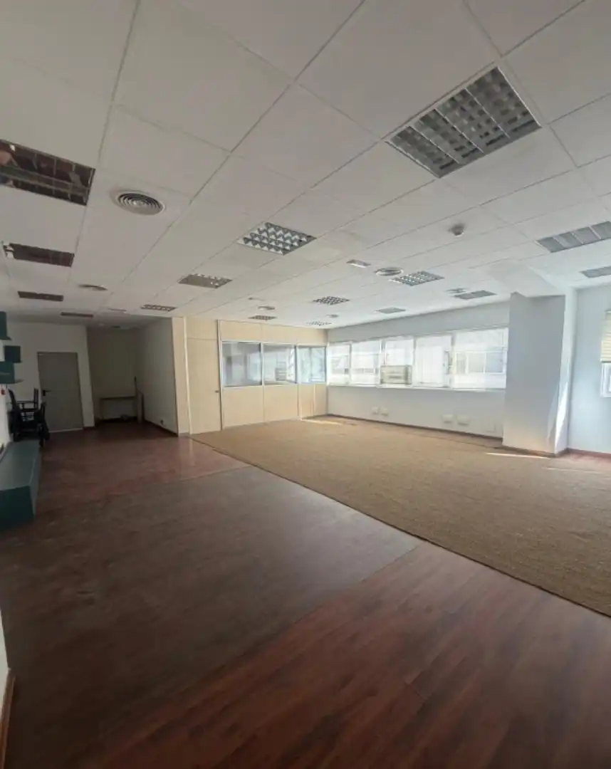 Nau industrial de lloguer en Tres Cantos amb Calefacció