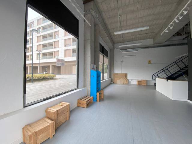 Local comercial en Alquiler en Calle Calle de Langileria, 126 en Lamiako - Txopoeta