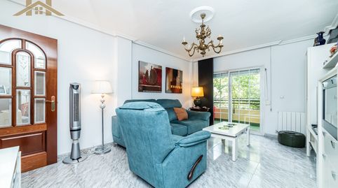 Foto 2 de Piso en venta en Calle de Venezuela, San José - Buenos Aires, Pinto