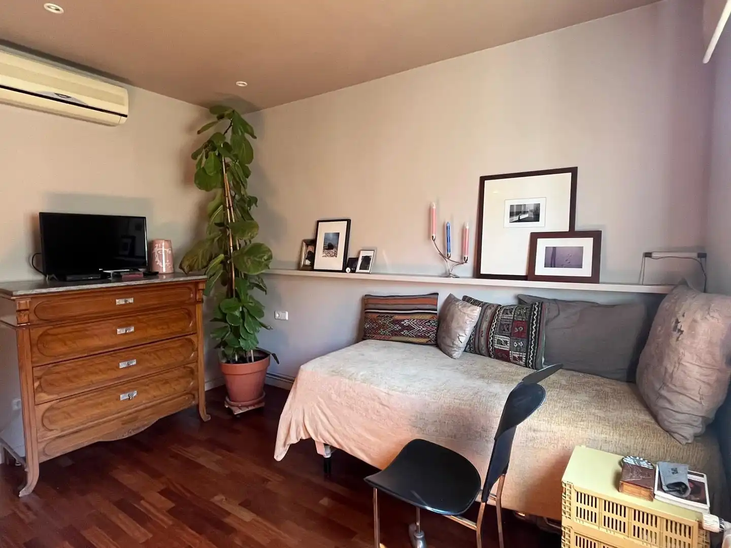 Habitación de Piso en venta en Barcelona con Aire acondicionado y Calefacción
